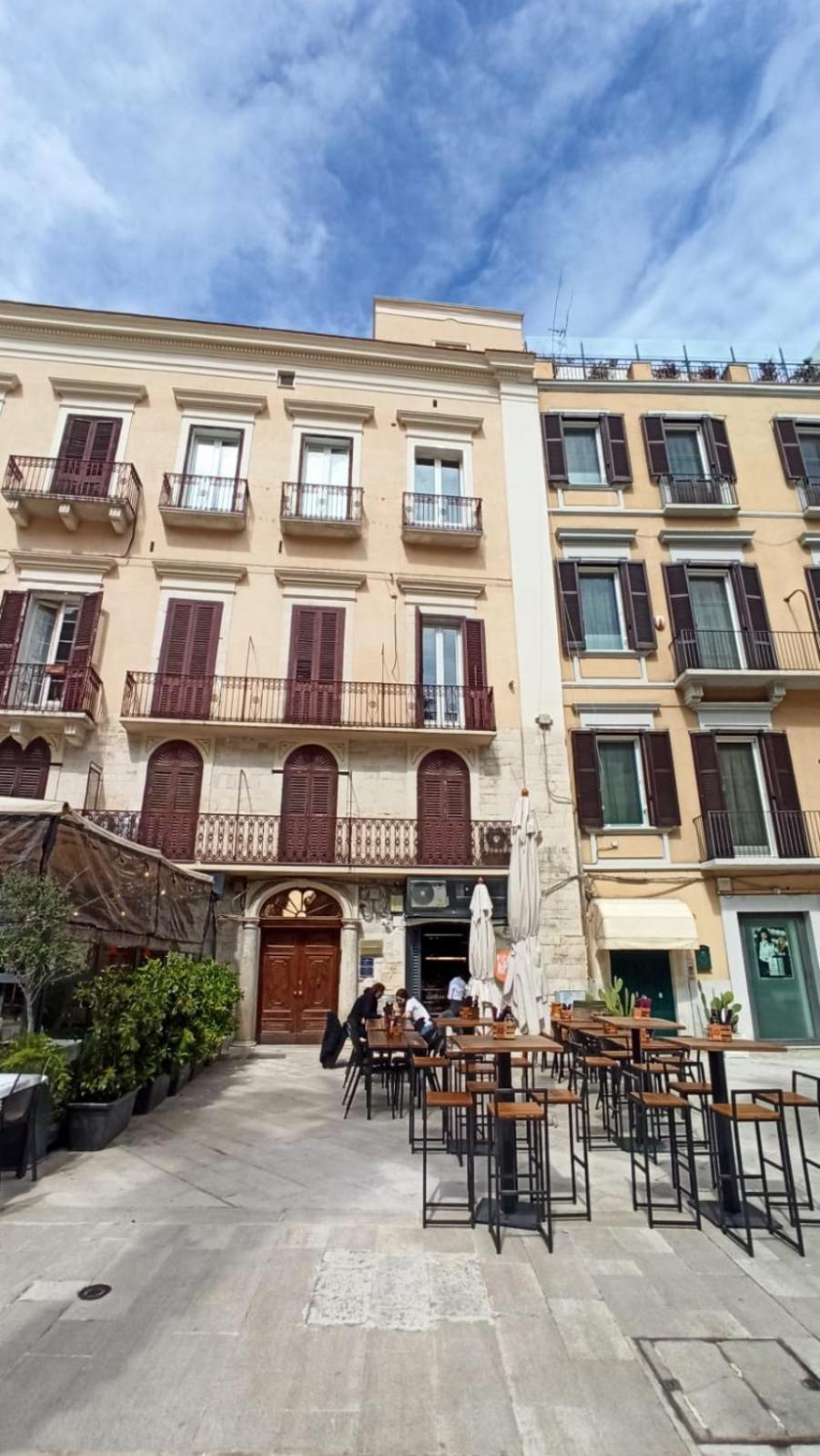Just Here Apartments - La Mansarda Bari Kültér fotó
